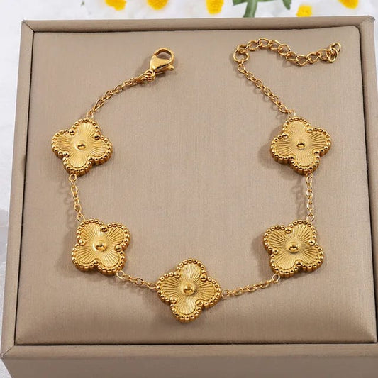 Model No. 407 Golden Clover Flower Bracelet