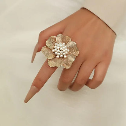 Model No.392 Gold Plated Flower Shape with Pearls Ring